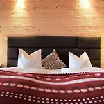 فندق Berghof 3*